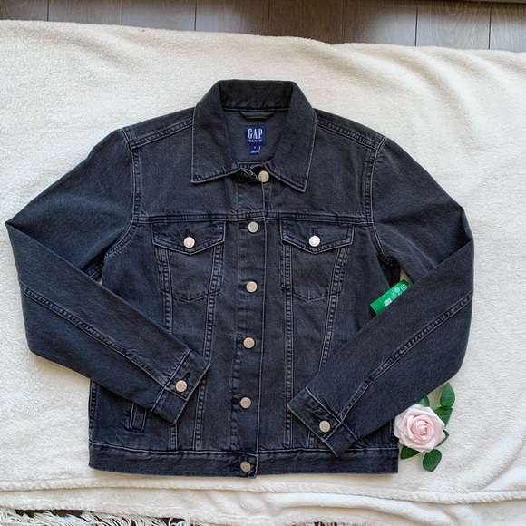 Gap black denim jacket - Picture 2 of 15